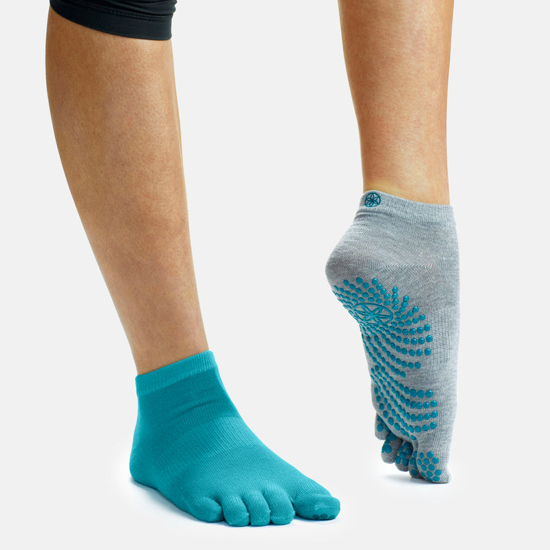 Grippy Classic Yoga Socks - 2 Pack